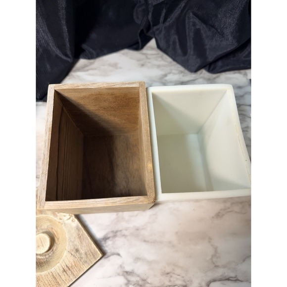 VINTAGE Wooden Canister Sears Roebuck and Co 1977 made in Japan  5"T x 4.2(2761) - Picture 7 of 7